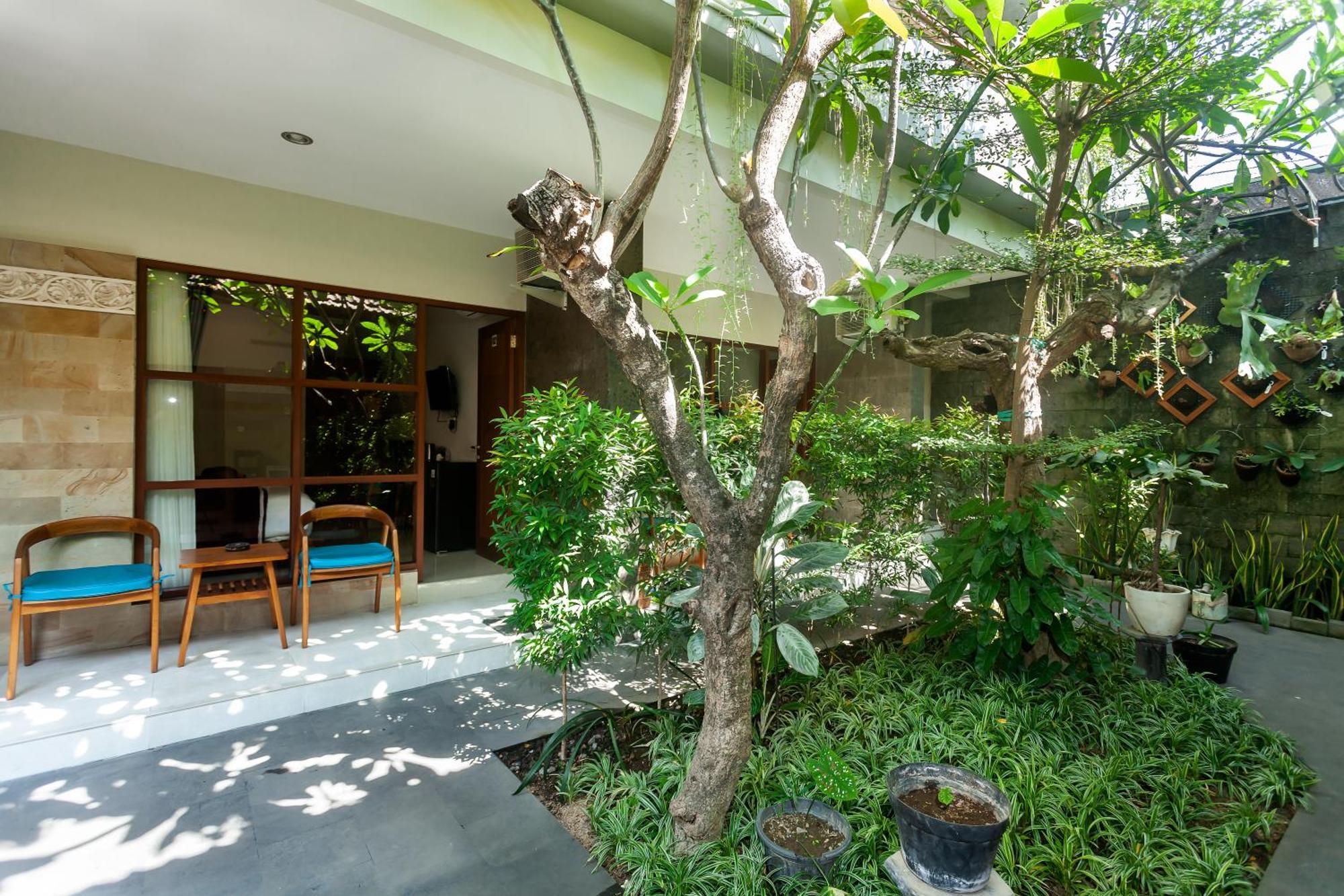 Naksa Homestay Sanur Exterior photo