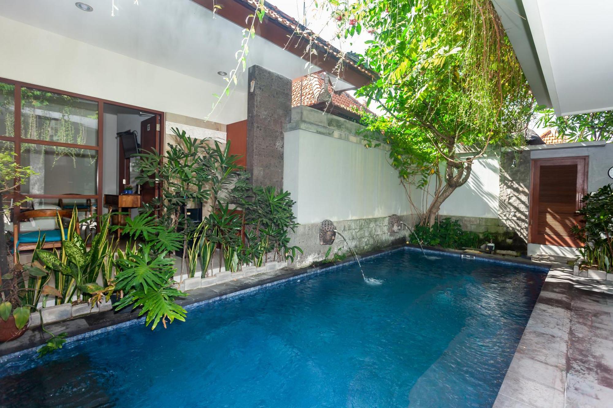 Naksa Homestay Sanur Exterior photo